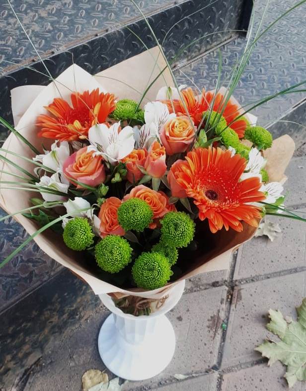 Букет цветов из: Герберы, Хризантемы, Альстромерии и Розы в ЗАТО Сибирском