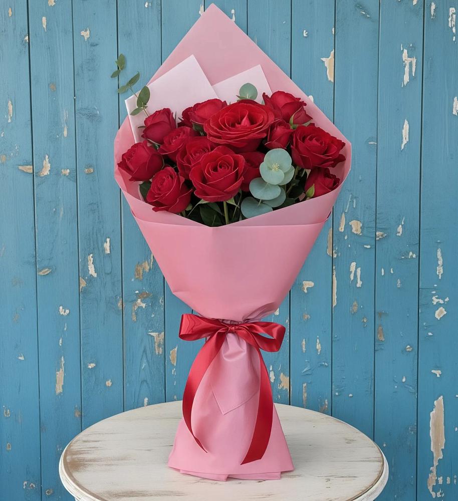 Букет цветов из: Розы в ЗАТО Сибирском