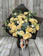 Букет цветов из:  Розы и Лизиантусы #REPLACE_PRED# ЗАТО Сибирском