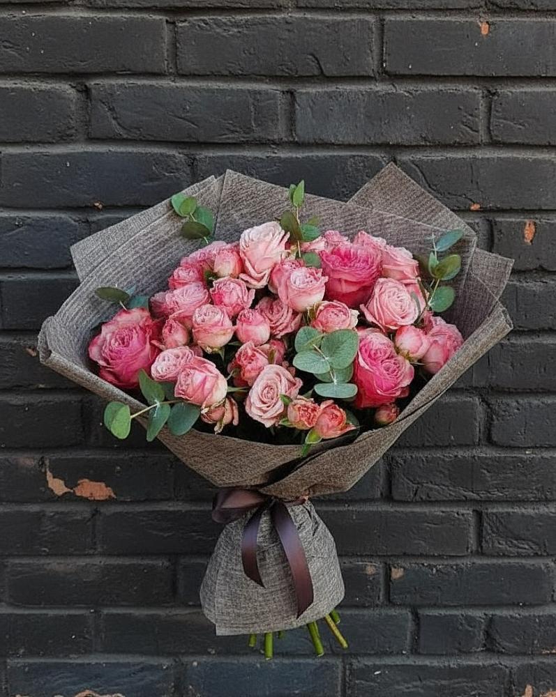 Букет цветов из: Розы в ЗАТО Сибирском