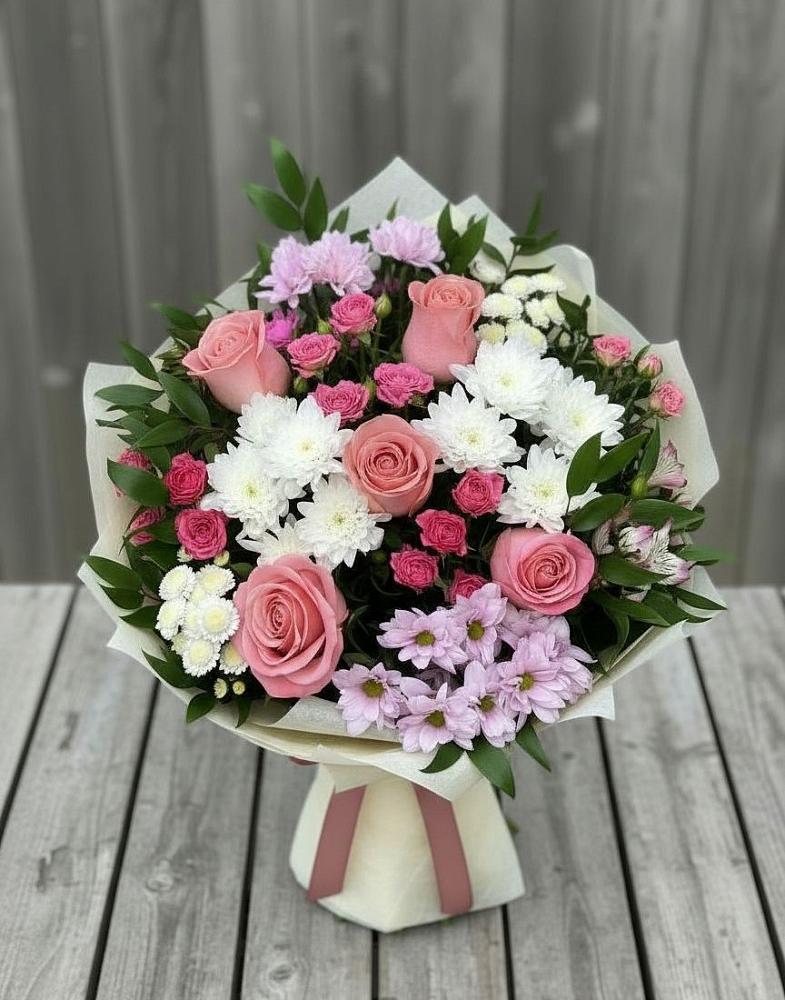 Букет цветов из: Альстромерии, Гвоздики, Розы и Хризантемы в ЗАТО Сибирском