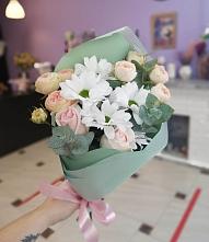 Букет цветов из:  Хризантемы и Розы #REPLACE_PRED# ЗАТО Сибирском