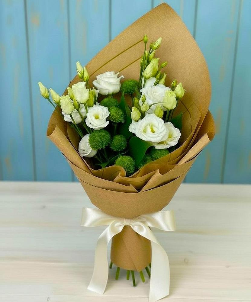 Букет цветов из: Хризантемы и Лизиантусы в ЗАТО Сибирском