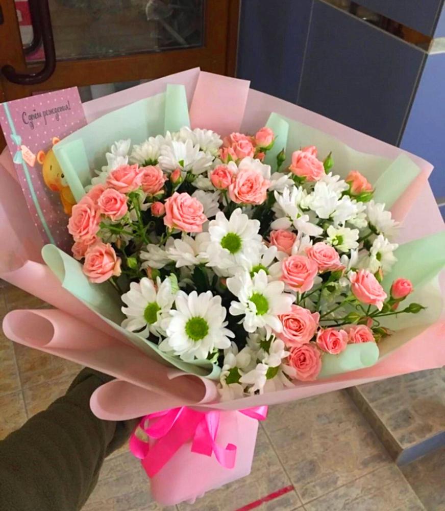 Букет цветов из: Розы и Хризантемы в ЗАТО Сибирском