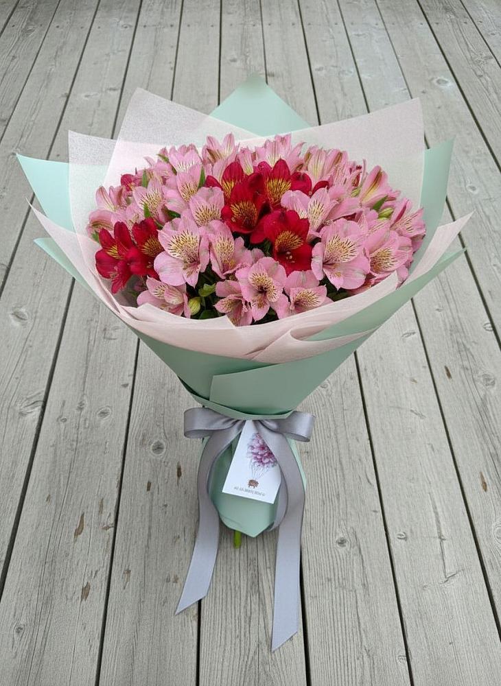 Букет цветов из: Альстромерии в ЗАТО Сибирском