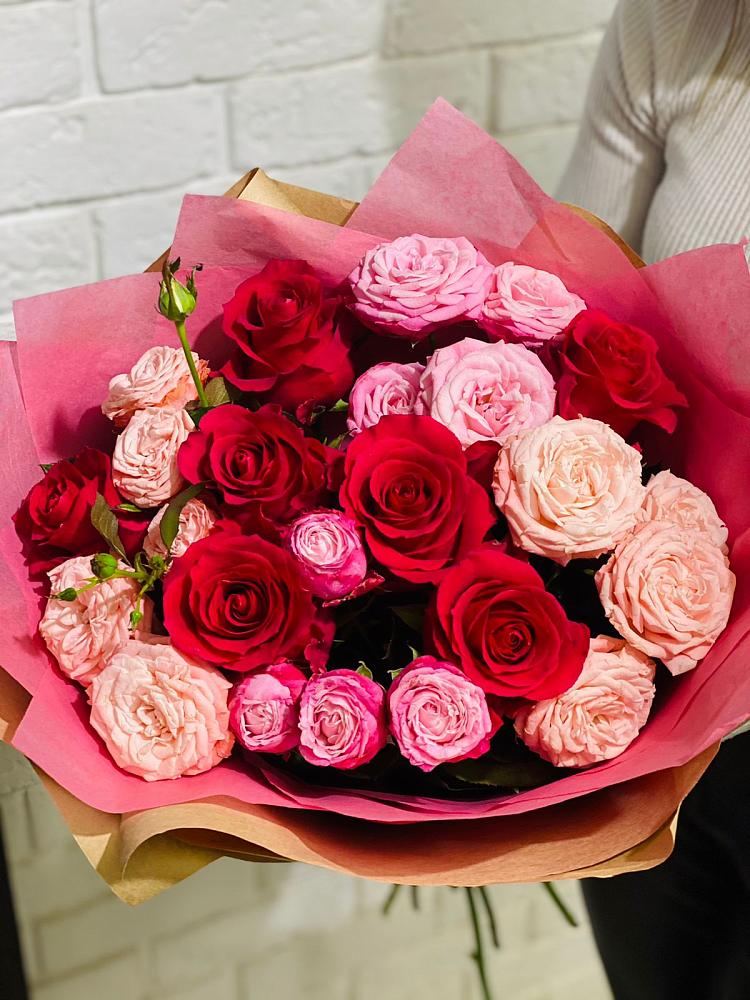 Букет цветов из: Розы в ЗАТО Сибирском