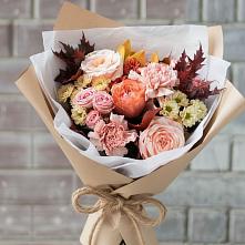Букет цветов из:  Гвоздики, Хризантемы и Розы в ЗАТО Сибирском