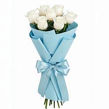 Букет 7 белых роз Проуд в ЗАТО Сибирском