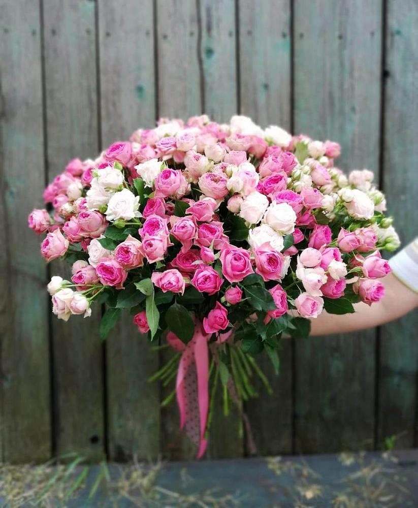 Букет Розовые кустовые розы Натали и Лав Лидия в ЗАТО Сибирском