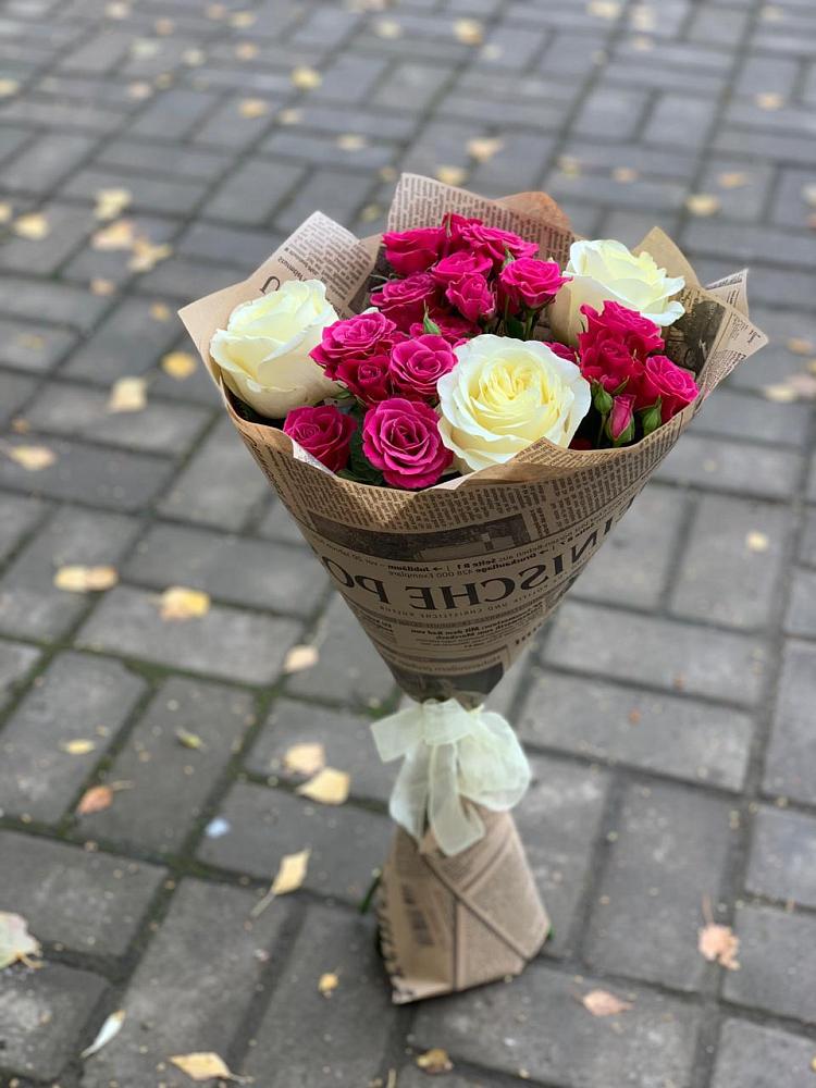 Букет цветов из: Розы в ЗАТО Сибирском