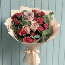 Букет цветов из:  Гвоздики и Розы в ЗАТО Сибирском