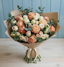 Букет цветов из:  Альстромерии и Розы в ЗАТО Сибирском