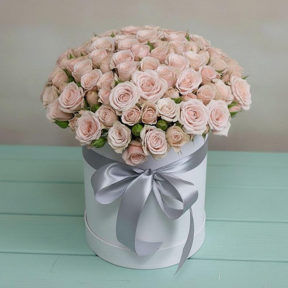 Цветочная композиция из Розы в шляпной коробке в ЗАТО Сибирском